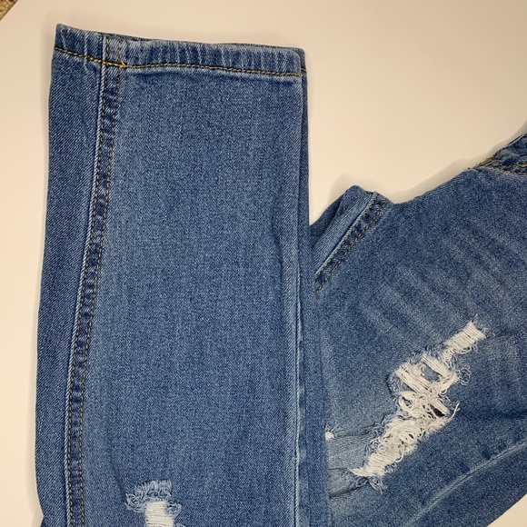 GoGo High-Waisted Distressed Dream Jeans Size 28 - Picture 4 of 10